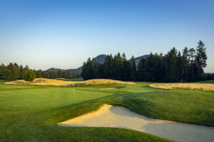 6CUBO golf Ljubljana  300x200