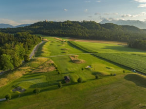 Diners CUBO golf LjubljanaDJI 0066 copy 300x225