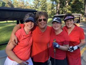 JustineTeam Hole in one 300x225