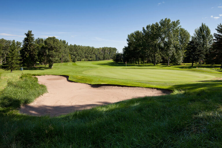 2012 051 Broadmoor 1st from behind green 0553 768x512