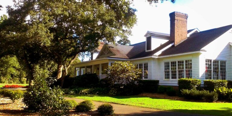 blackmoor clubhouse back 1800 768x384