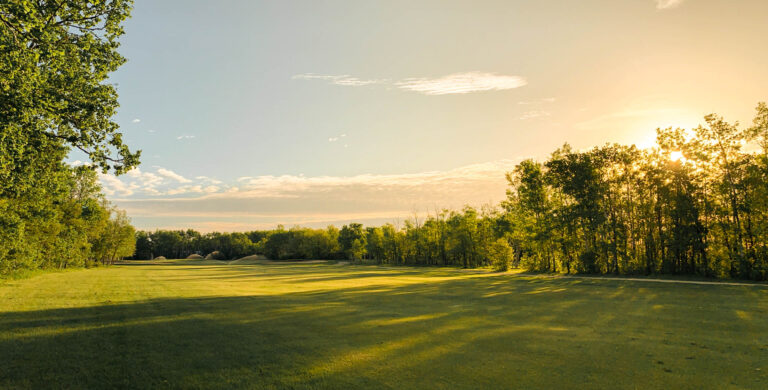Twilight Golf 768x390