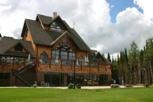lodge photo 2 300x200
